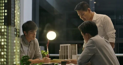 Architects getting rebuke from his boss in the office at night. Video stock 113061827