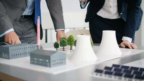 Architects talking about new project in the office   스톡 동영상 111315967