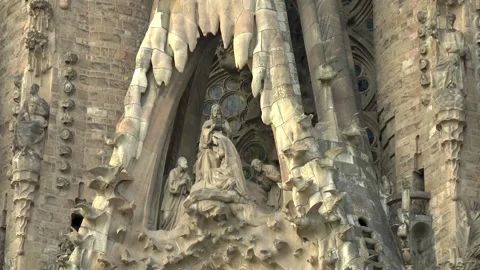 Architectural details at Baslica de la Sagrada Familia, Barcelona. 스톡 동영상 145568137