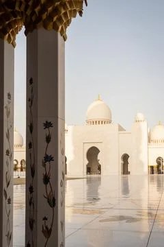 Architectural details of the sublime Abu Dhabi mosque - United Arab Emirate.. Stock Photos