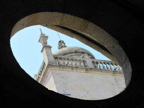 Architectural elements of building. Stone railings and a tower. Foto stock