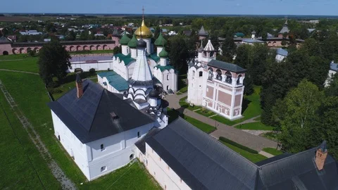 Architectural ensemble of the Savior Euthymius monastery in Suzdal Stock Footage 115405992