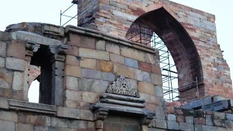 Architectural Evolution: Unveiling the Beauty at Qutub Minar's Base" Stock Footage 255114602