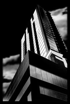 Architectural structural angels of high building in black &amp; white Stock-Fotos