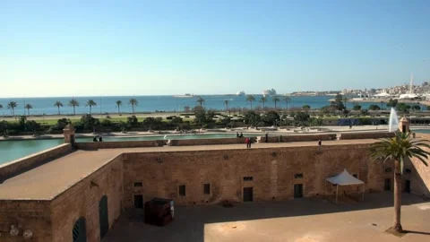 Architectural view of the cathedral of Palma de Mallorca Stock Footage 137956042