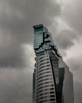 Architectural view of Overlapping at Two modern high-rise buildings with repe Foto stock
