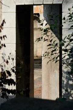 Architecture and arch concept - arch of the abandoned building Stock Photos