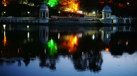 Architecture and reflection in lake. 스톡 동영상 65908312