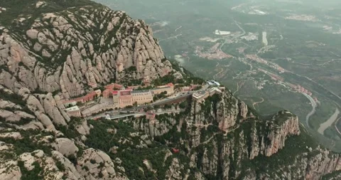 Architecture in the Catalan Mountains 스톡 동영상 315291497