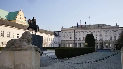 Architecture of Warsaw's old town. Stock-Footage 74107671