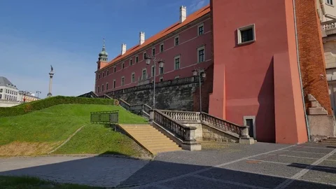 Architecture of Warsaw's old town. Video stock 76915986