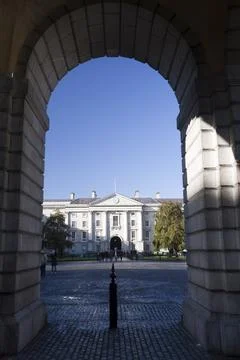 Archway View of the Beautiful Trinity College in Dublin, Ireland Foto stock