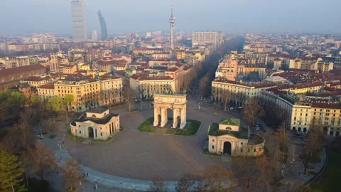 Arco Della Pace, Milano. Arch Of Peace, Milan. Stock Footage 240411105