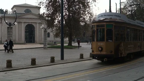 Arco della Pace Tram 스톡 동영상 107742942