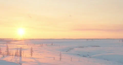 Arctic. Arctic Circle. Dawn in the ice Video stock 260669883