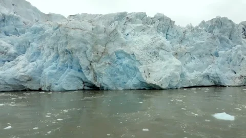 Arctic circle massive icecap and arctic ocean, Aerial view Stock-Footage 302729776