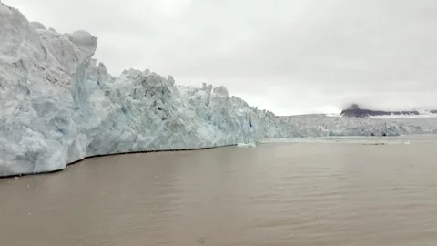 Arctic circle massive icecap and arctic ocean, Aerial view Stock-Footage 302730007
