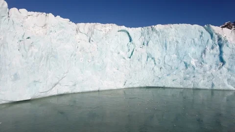 Arctic Glacier 9 動画素材 99359061