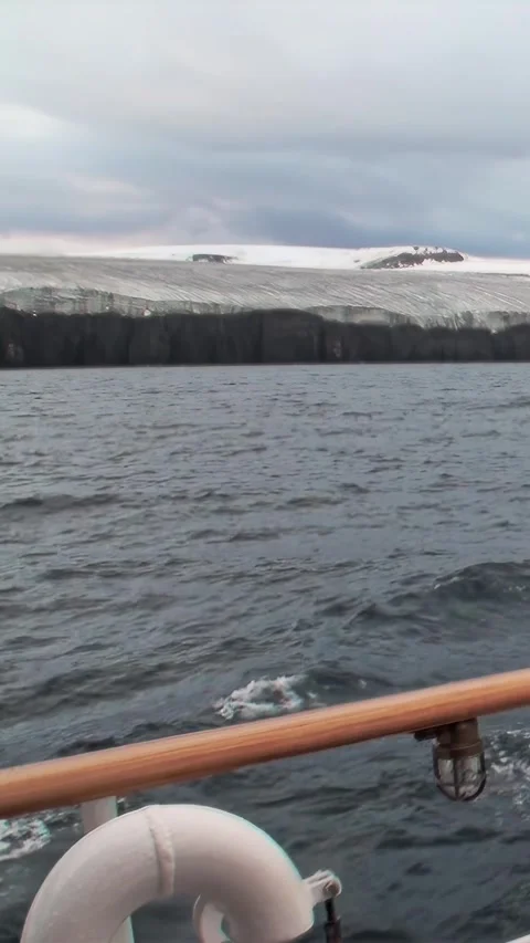 Arctic Odyssey Through Deep Waters and Timeless Ice Video stock 340485576