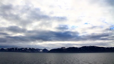 Arctic sea mountains and clouds, svalbrad, north pole Stock Footage 127969302