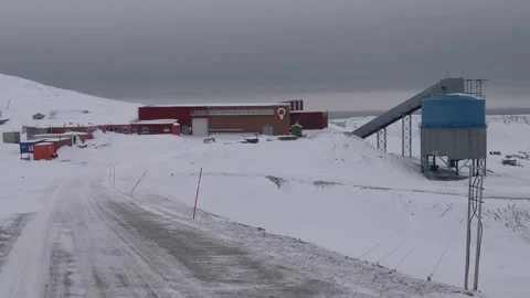 Arctic world archive data backup in coal mine 3, Svalbard, exterior pan Video stock 156872407