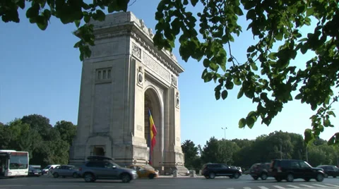 Arcul de Triumf (Arch of Triumph) Stock Footage 33290197