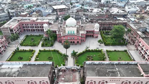 An arial 4k footage Darul Uloom univercity of Deoband, Saharanpur Vídeos de archivo 313890785