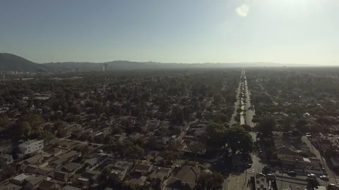 Arial, Burbank CA flying over Chandler Blvd Video stock 96271449