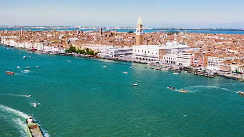 Arial Hyperlapse of Venice with boats and buildings 2 Video stock 145651093