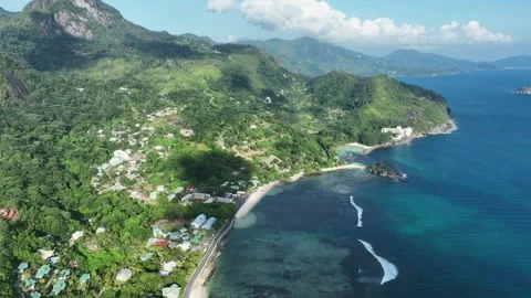 Arial View, Flight over they bay of Port Glaud, seychellen, Mahe, .Port Glaud Stock Footage 340638244