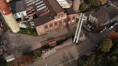 Arial view on Front of brick main building of historical coal mine. Vídeos de archivo 142510868
