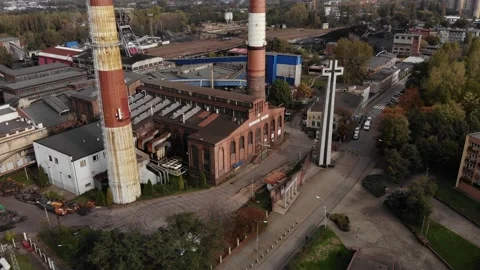 Arial view on Front of brick main building of historical coal mine. Vídeos de archivo 142511072