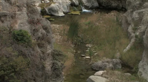 Arial view of Island Waterfall 스톡 동영상 38317345