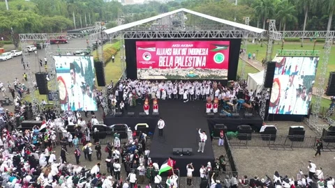 ARIAL VIEW OF PRO-PALESTINE PROTEST IN MONAS, JAKARTA, INDONESIA. Video stock 255220197