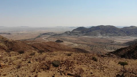 Arid desert landscape of Central Khomas Highland with steep Spreetshoogte Pass Stock Footage 103553089