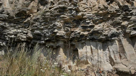 Arid rocks Video stock 32518907