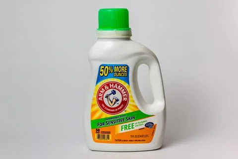 Arm &amp; Hammer Laundry Detergent Container and Trademark L5ogo Stock Photos