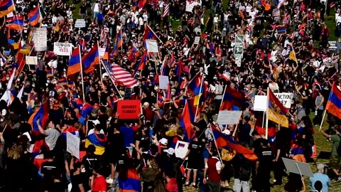 Armenians protest in USA against war in Artsakh Stock Footage 140990968