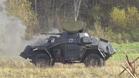 Armored vehicles 動画素材 111851561