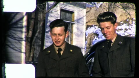 Army Buddies World War 2 Canadian Soldiers 1940s Vintage Film Home Movie 9245 Vídeos de archivo 58804586