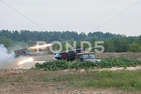 Army in combat Stock Photos