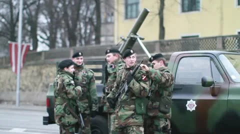 Army Soldiers 動画素材 12590254