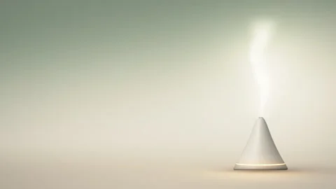 Aroma Diffuser Mist Rising in Calm Spa Still Life Seamless Loop Stockbeeldmateriaal 347457479