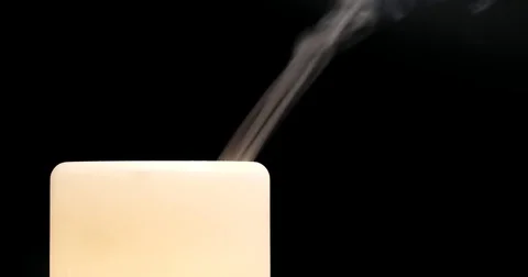 Aroma oil diffuser Video stock 80927157