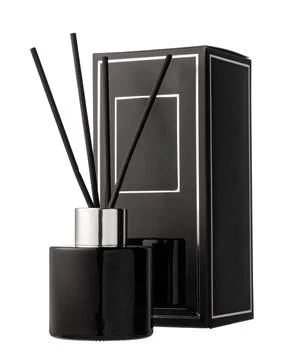 Aromatic diffuser bottle with sticks isolated on white background Foto stock