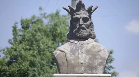 Aron Voda Statue 库存影片 44888354