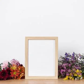 Arranged empty frame flowers Foto stock