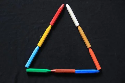 The arrangement of crayons forms an artistic space Foto stock