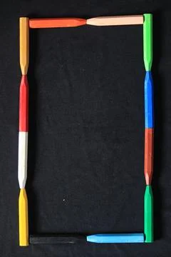 The arrangement of crayons forms an artistic space Foto stock