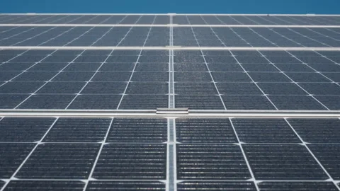 Array of bifacial solar panels at large industrial power farm Stock Footage 334395855